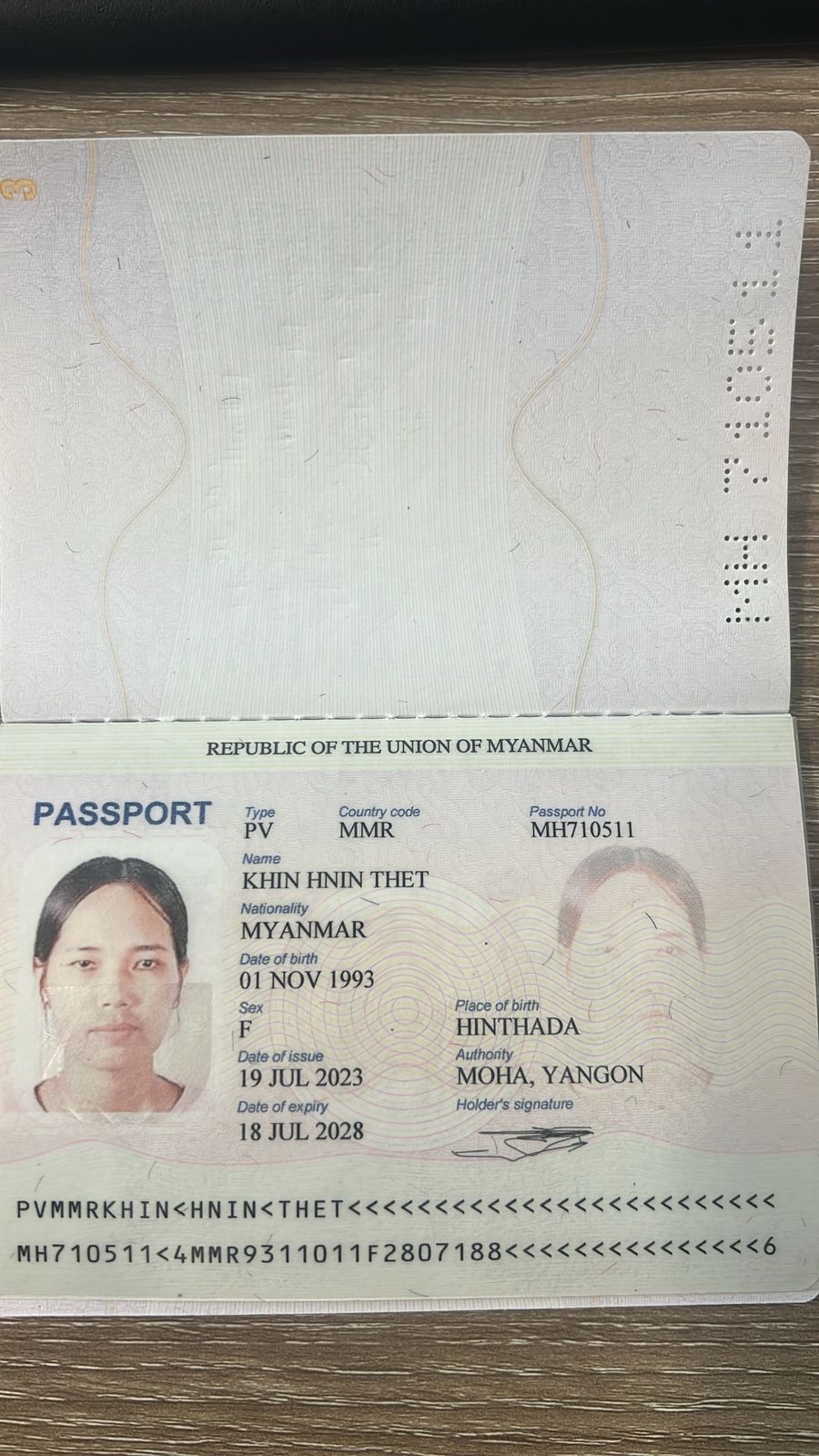 KHIN HNIN HTET